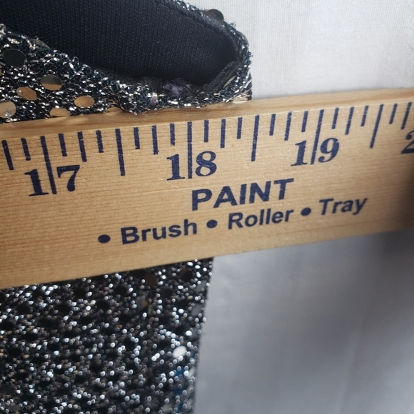 All That Jazz Silver Sequined Sleeveless Dress Sz 7/8 - Picture 6 of 7